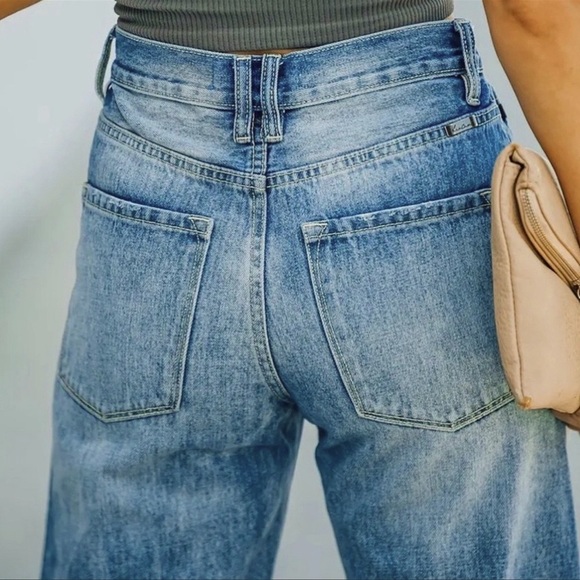 KanCan 90s High Rise Flare Leg Jeans Distressed Wide Leg Size 31 Only - Picture 7 of 10